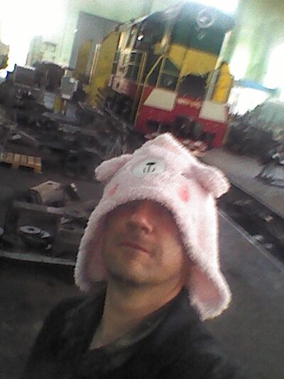  ,   Anton, 45 ,   ,   