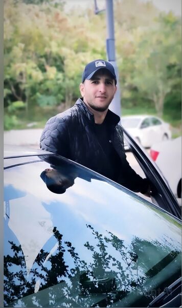  ,   Maksim, 25 ,   ,   