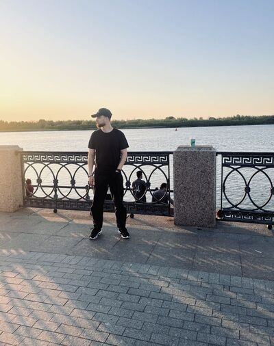  ,   Vladimir, 24 ,   