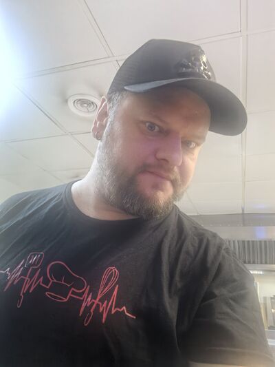  ,   Oleg, 32 ,   ,   