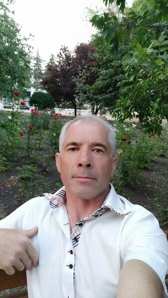  ,   Vasile, 52 ,   c 