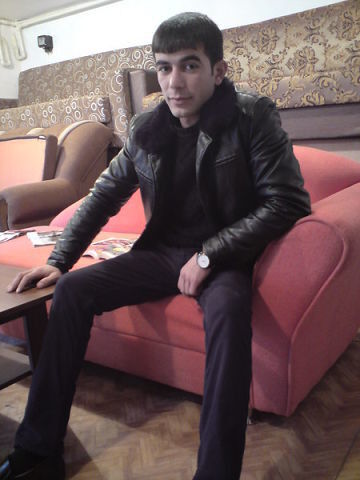  ,   Niko, 35 ,   