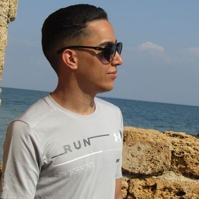  ,   Zakaria, 23 ,   ,   , c 