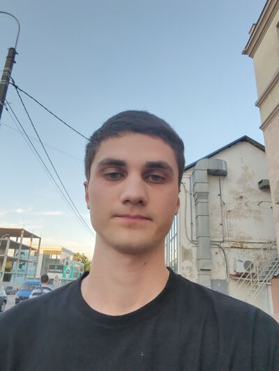  ,   Den, 21 ,   