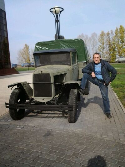  ,   Sergey, 60 ,  