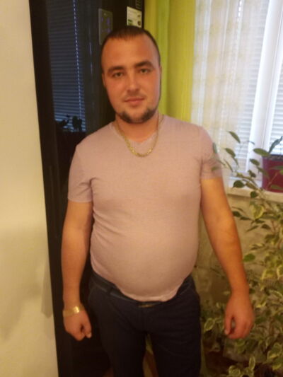  ,   Vasea, 30 ,   