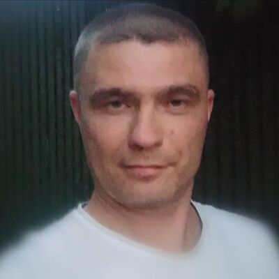  ,   Denis, 42 ,   ,   , c 