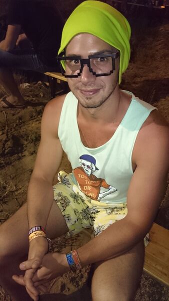  -,   Federico, 39 ,   ,   , c 