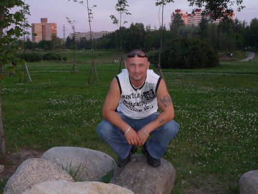  ,   Otec, 43 ,   