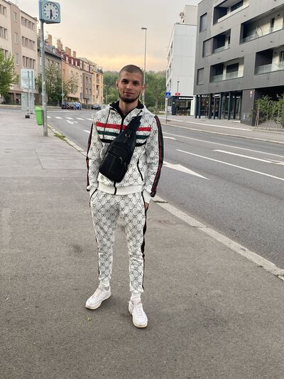  Aalst,   , 25 ,   ,   
