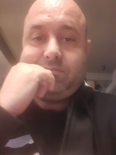  ,   Mihail, 44 ,   ,   