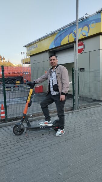  ,   Artur, 45 ,   ,   