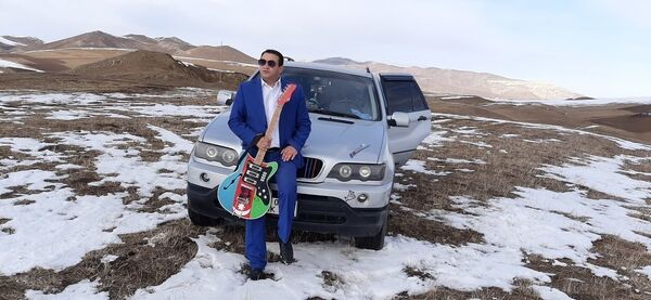 ,   Azer, 43 ,   ,   , c 