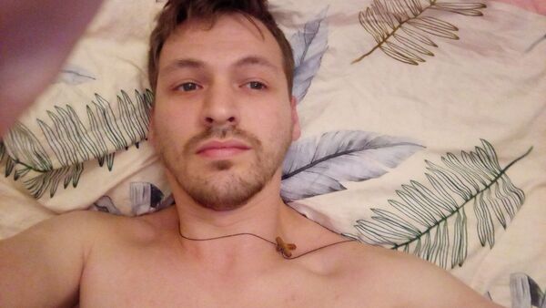  ,   Cerg, 33 ,  