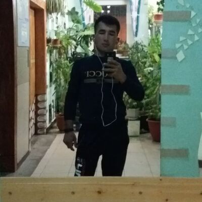  ,   Amir, 25 ,   ,   