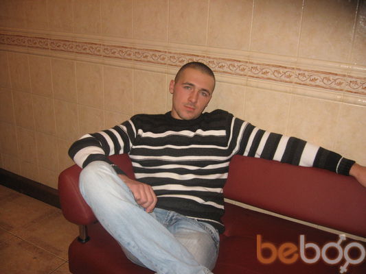  ,   Viktor, 37 ,   ,   , c 