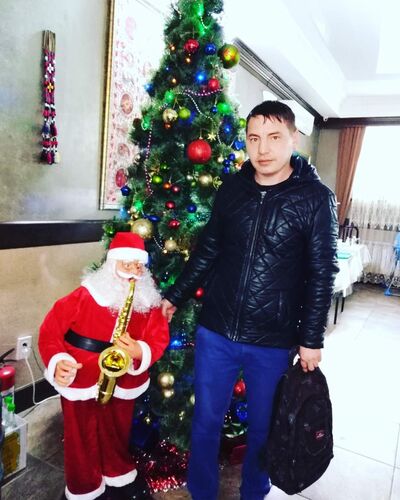  ,   Sergeu, 41 ,   