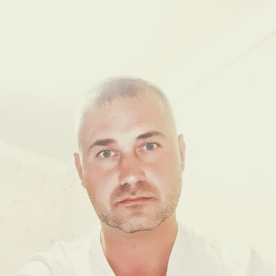  ,   Aleksandr, 37 ,   ,   , c 