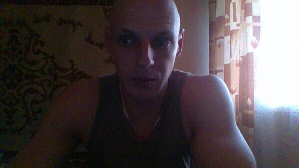  ,   Alex, 37 ,     , c 