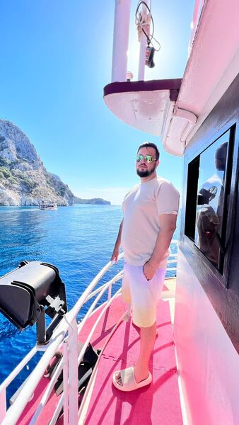  ,   Alisher, 30 ,   ,   