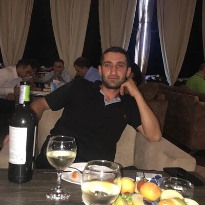  ,   Andranik, 38 ,     , c 