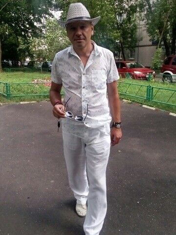  16148952  Alex, 53 ,    