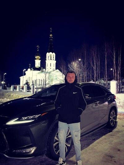  ,   Albert, 34 ,   ,   