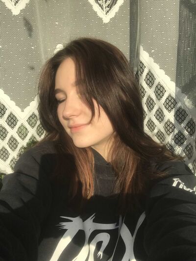  Bojnurd,   Yaroslava, 22 ,   ,   