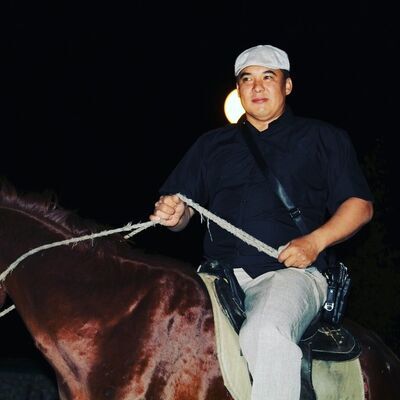  ,   Xxx, 52 ,   