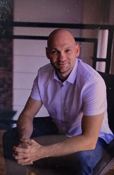  ,   Oleg, 42 ,  