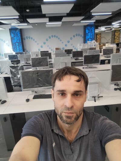  Frankfurt am Main,   , 35 ,   ,   