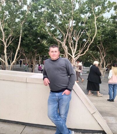  ,   Oleg, 40 ,   ,   