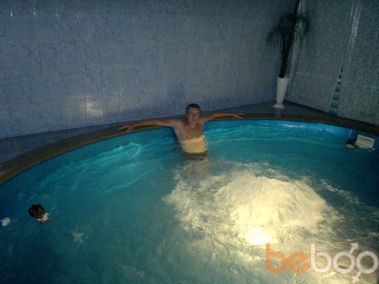  ,   Viktor, 37 ,   ,   , c 