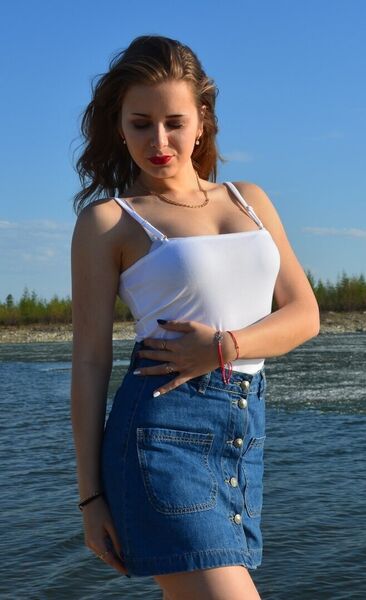  ,   Anya, 28 ,   ,   , c 