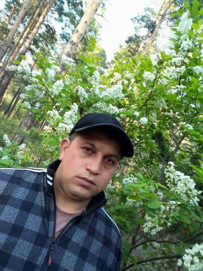  ,   Azat, 42 ,   ,   