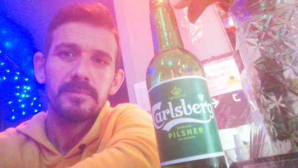 ,   Yasin, 39 ,   ,   
