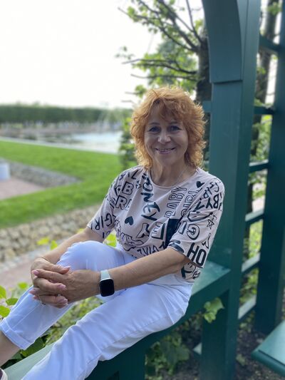  ,   Galina, 60 ,     , c , 