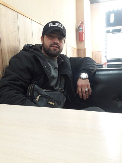  -,   David, 35 ,   ,   , c , 