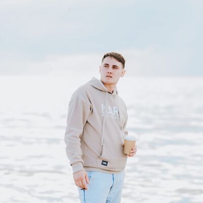  ,   Ivan, 30 ,   ,   