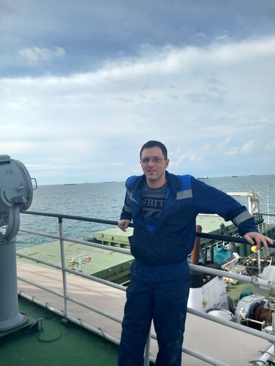  --,   Kamil, 34 ,   ,   