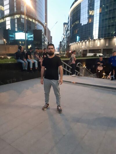  ,   Farruh, 39 ,   ,   