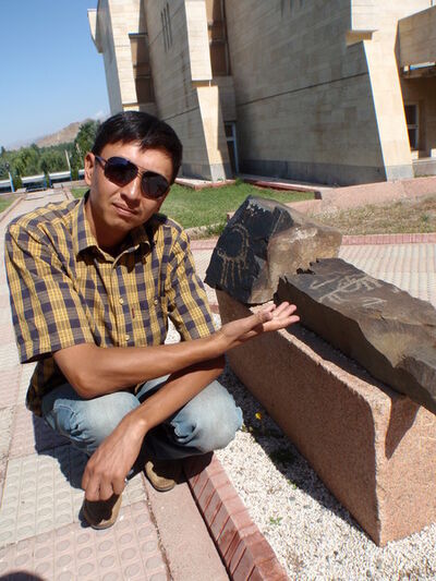  ,   Elnur, 43 ,   