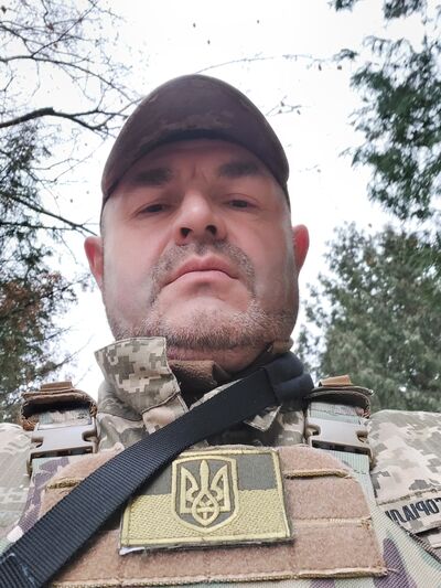  ,   Valerii, 53 ,   c 