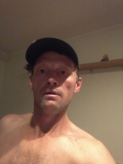  ,   Kosty, 45 ,   