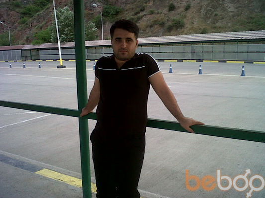  1432542  Faik, 43 ,    