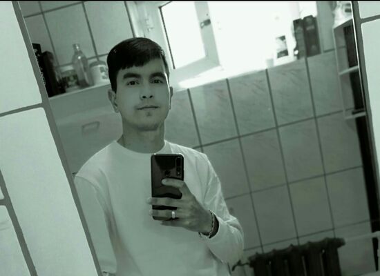  ,   Rodlin, 24 ,   ,   