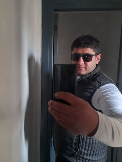  ,   Lasha, 45 ,   ,   
