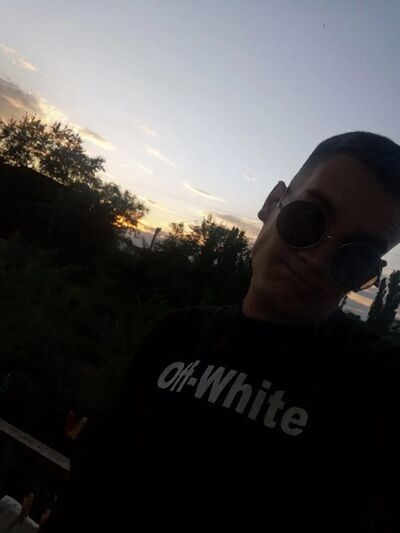  ,   Idi, 25 ,   ,   