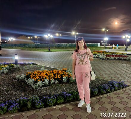  ,   Natali, 52 ,   ,   
