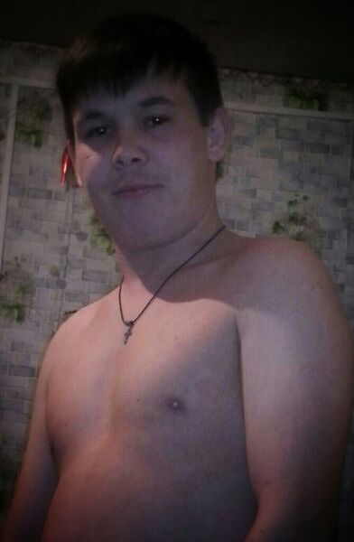  ,   Artem, 35 ,   